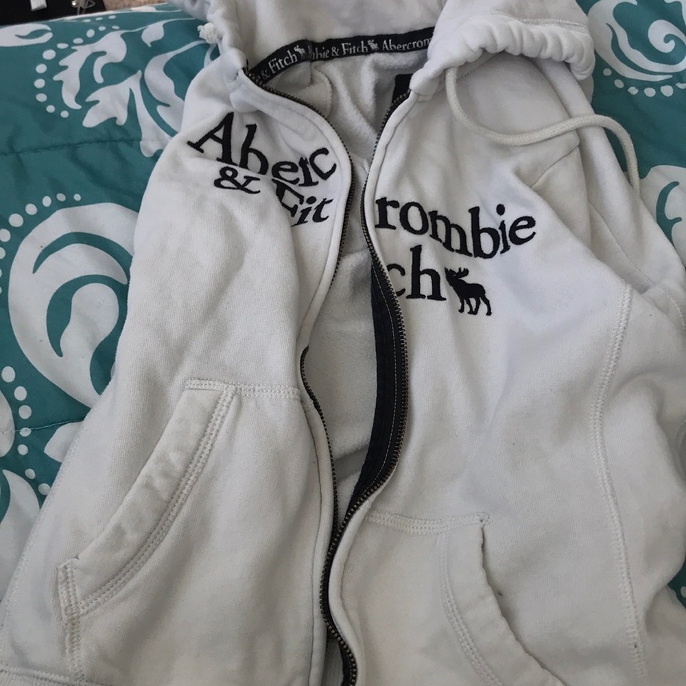 abercrombie and fitch cover up
